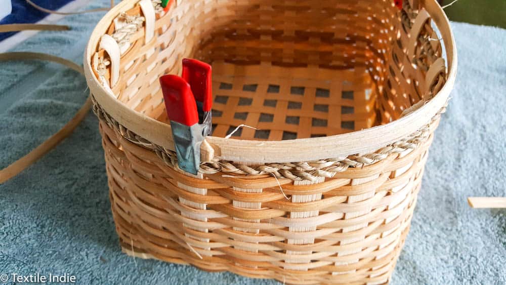 clamping the rim reed to the basket