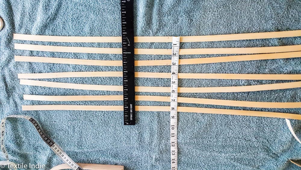 How to Weave a Closed Basket Base | Textile Indie