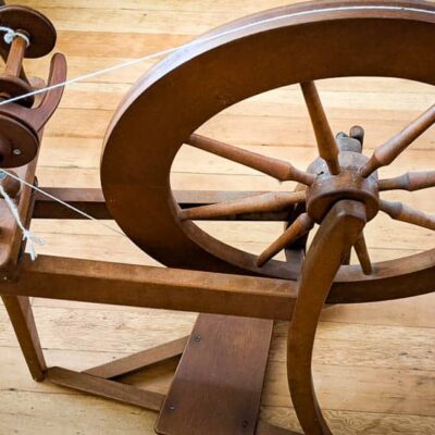 Traditional Spinning Wheel