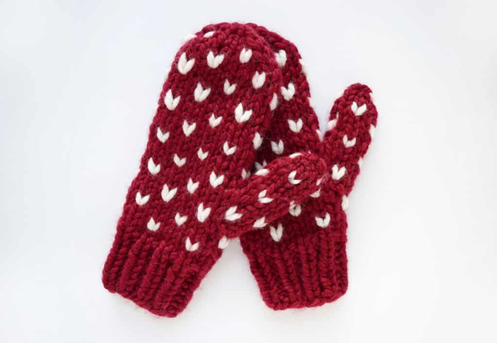 red and white heart mittnes from Knifty Knittings